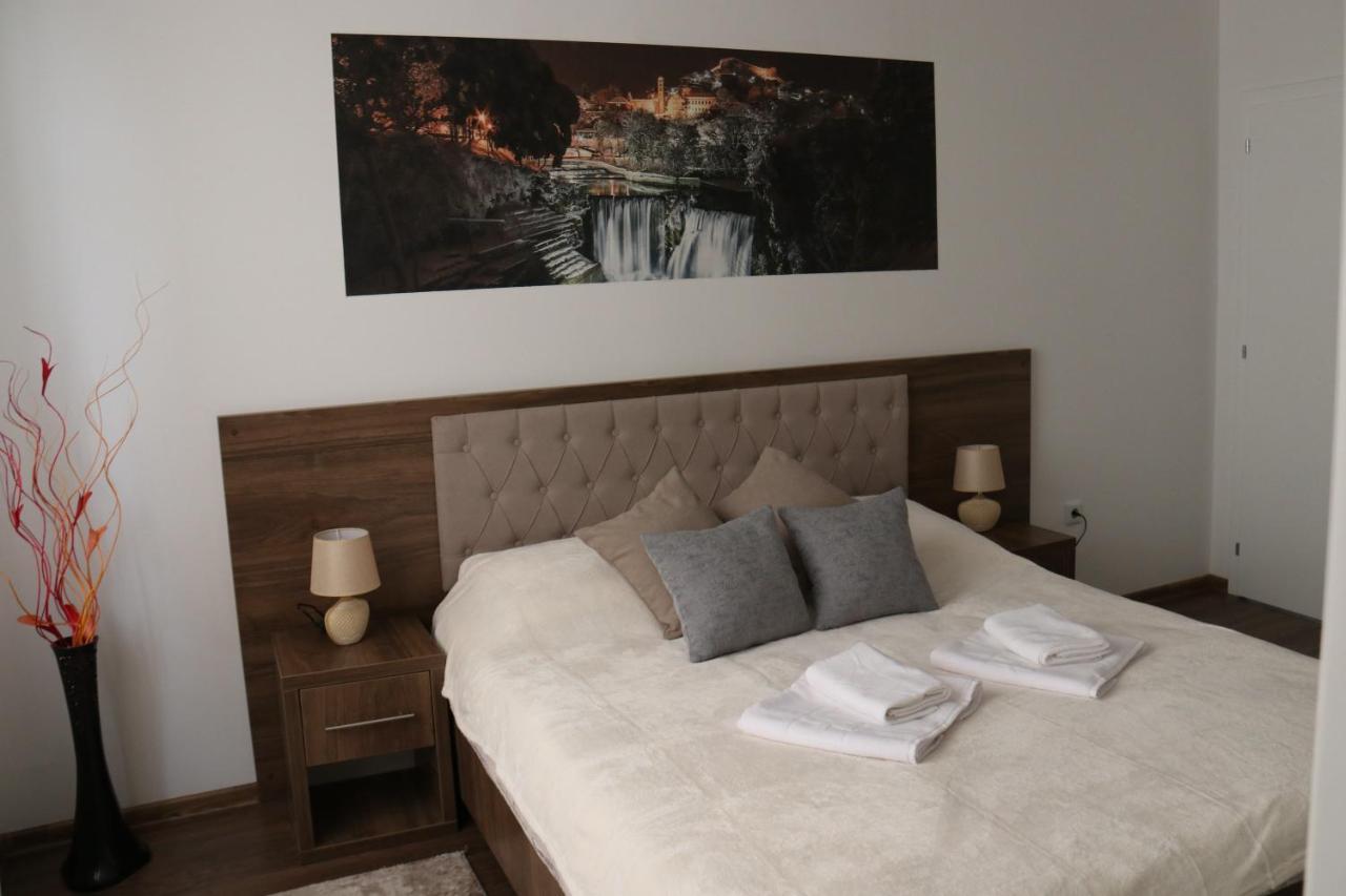 Royal City Apartments Яйце Екстериор снимка