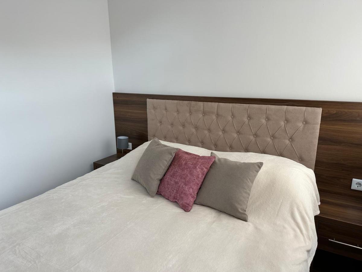 Royal City Apartments Яйце Екстериор снимка